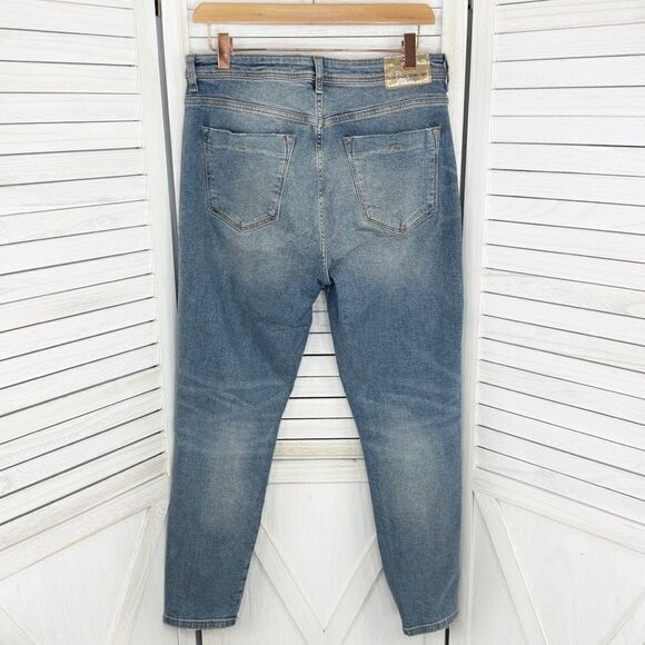 Zara Distressed High Rise Button Fly Crop Jeans Size 6 Blue - Picture 2 of 13